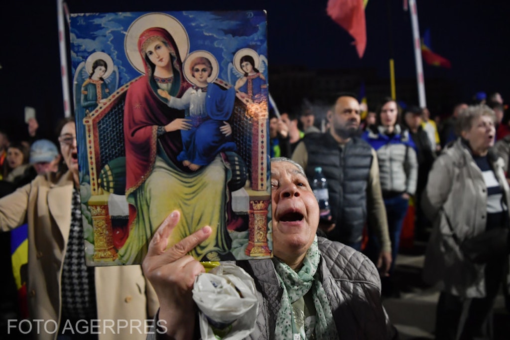 Simpatizanții lui Călin Georgescu protestează